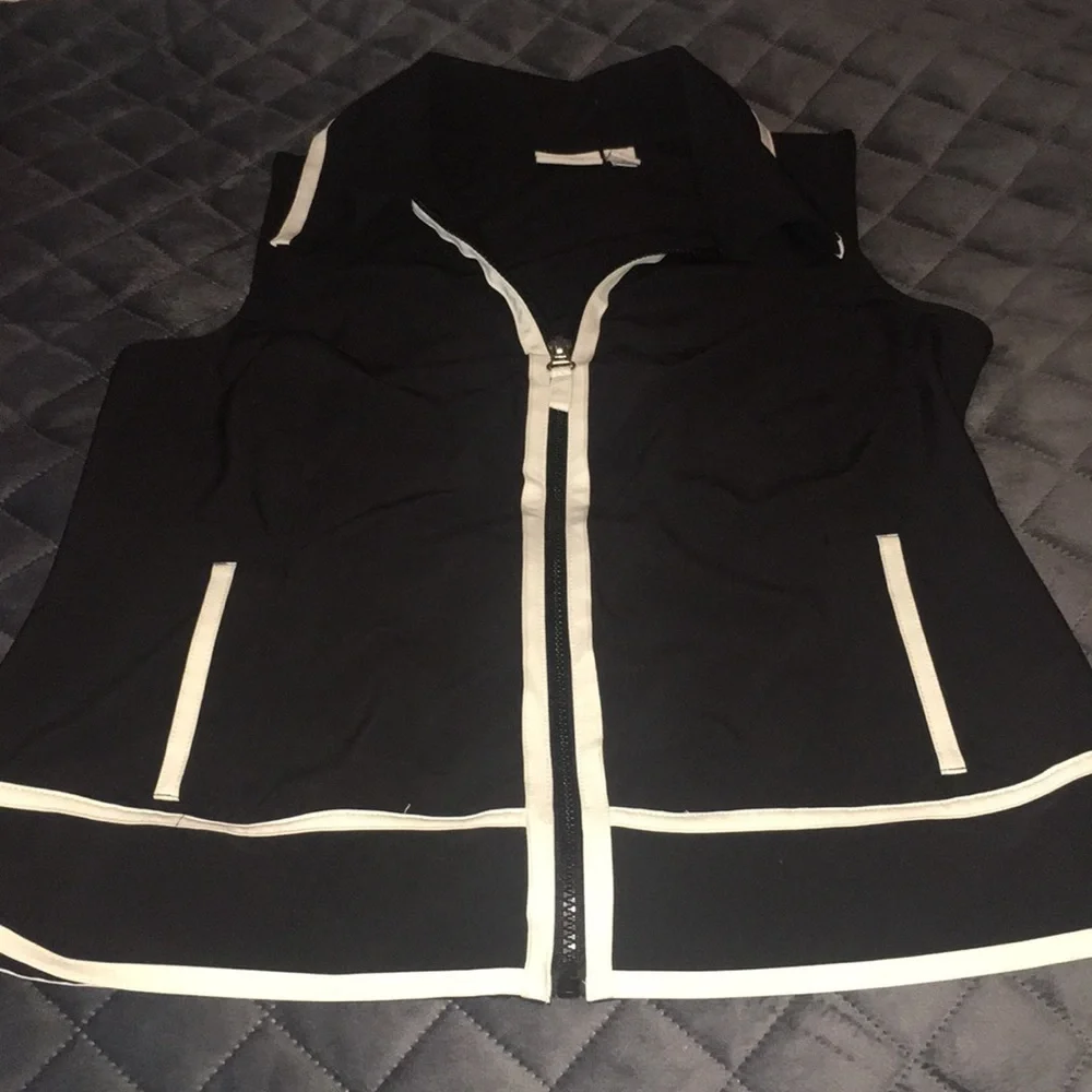 Chico’s Zenergy Vest Athletic Size XS